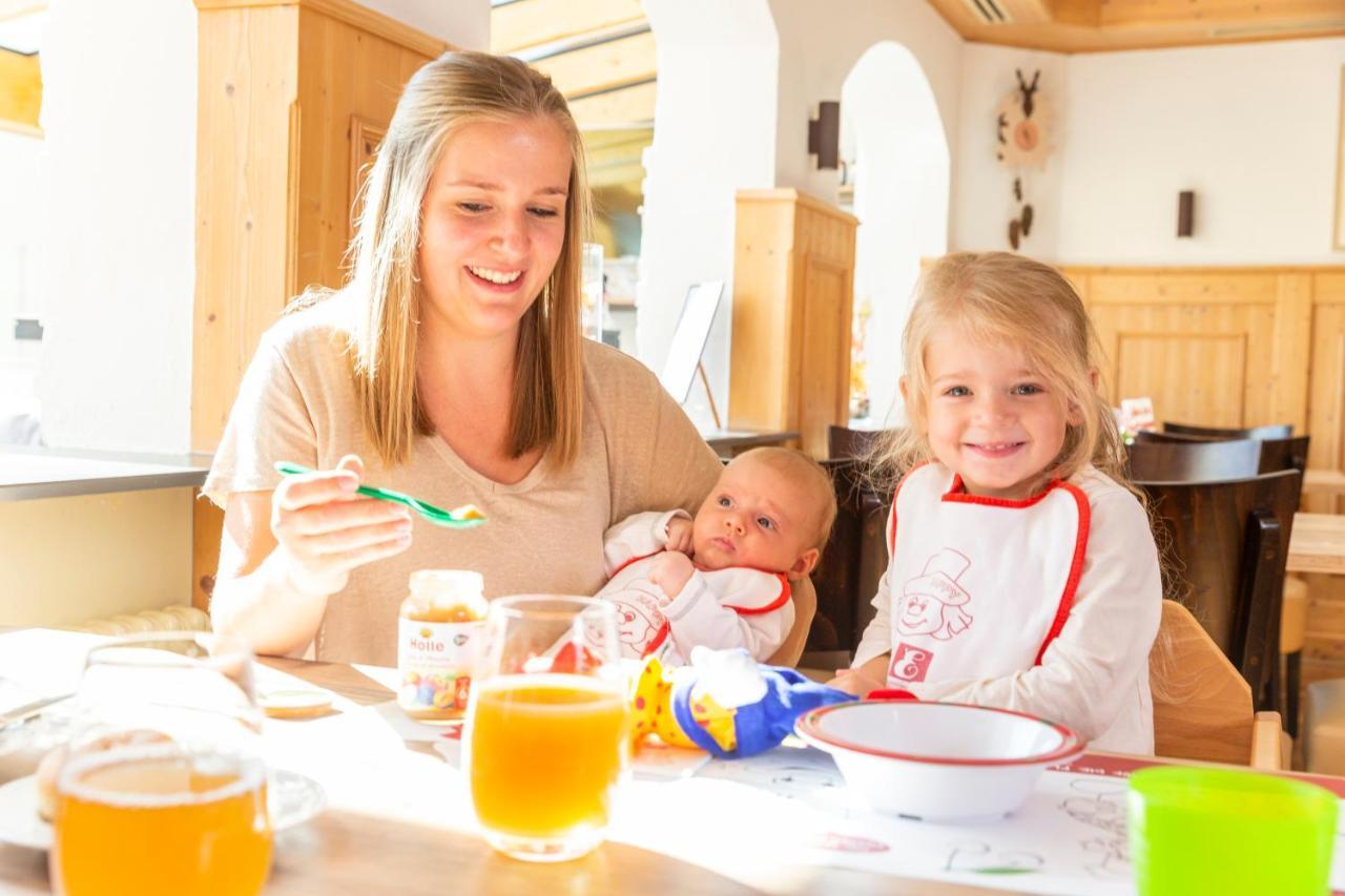 Hotel Engel - Familotel Hochschwarzwald Todtnauberg Zewnętrze zdjęcie